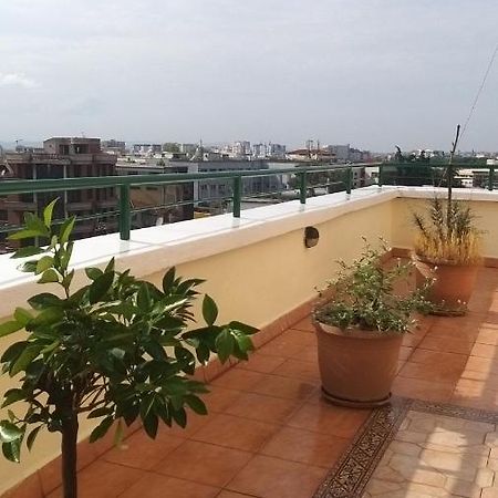 Erina Luxury Apartment Tiranë Ngoại thất bức ảnh